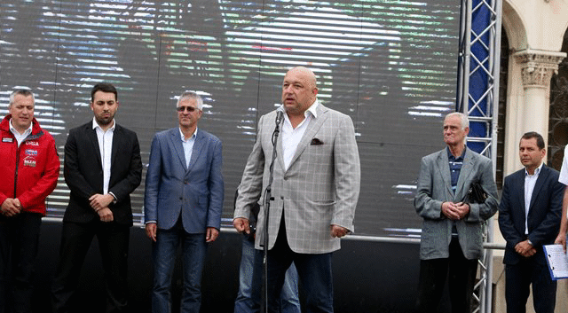 Министър Красен Кралев даде старта на BALKAN OFFROAD RALLYE 2016