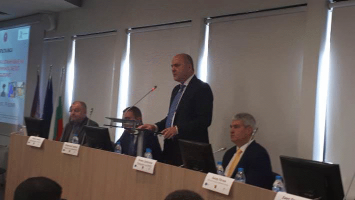 Министър Петков: Недекларираният труд ощетява работниците и създава нелоялна конкуренция между предприятията