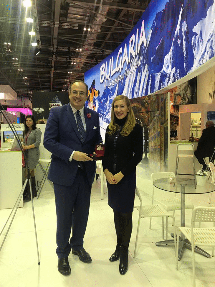 Министър Ангелкова разговаря с Майкъл Елис, министър на туризма, културното наследство и изкуствата на Великобритания