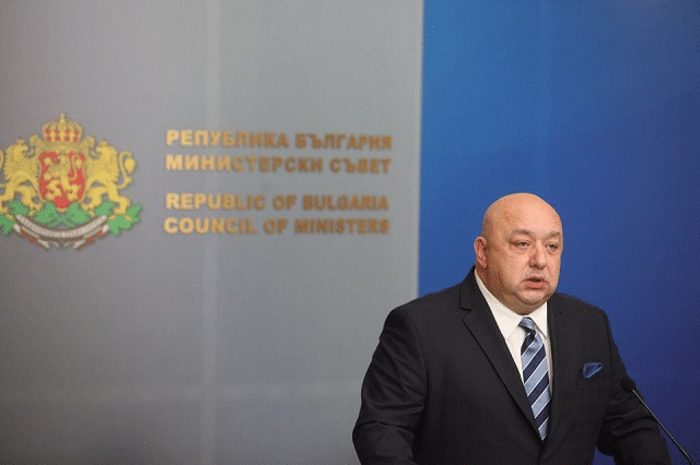 Mинистър Кралев: Правителството отпусна 25 млн. лева за изграждане на физкултурни салони в училища в цялата страна