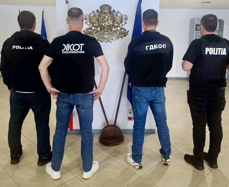 Мрежа за клониране на карти за горива е разбита от българските и румънските власти