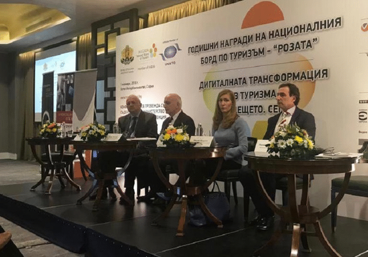Министър Ангелкова: Създаваме постоянен съвет за дигитализация в туризма