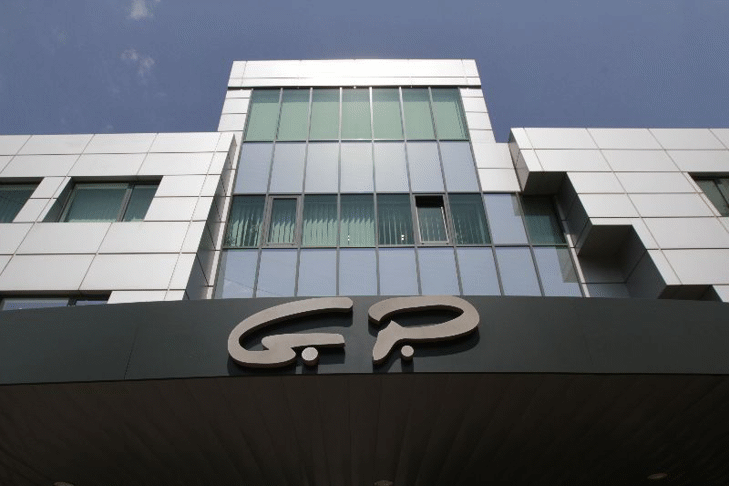 Собственикът на земята и сградата на Черни Връх 59А източвал Лукойл с имотни сделки