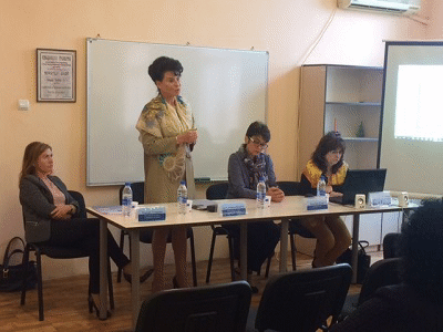 Зам.-министър Петрова представи акцентите в Националната стратегия за активен живот на възрастните хора на дискусия в Елхово и Тополовград