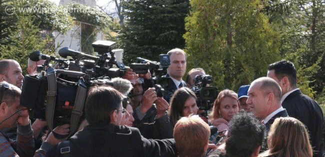 Президентът: Властта губи сензорите и усещането си за проблемите на хората