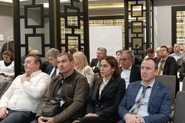 Заместник-министър Чамбов и представителите на бизнеса обсъдиха проблемите и перспективите в горския сектор