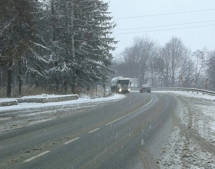 ПТП с каравани предизвика 10-километрова колона на път I-1