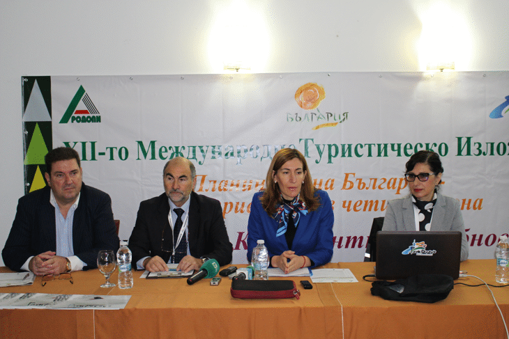 Министър Ангелкова: Създаваме правила за упражняване на дейността на планинските водачи