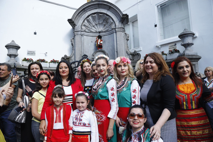 Изпълнители От Амтии - Пловдив, Ансамбъл „Търновска Царица“ От Велико Търново И Кукери От С. Раковски Ни Представиха На Фестивала „Балкан Трафик” В Брюксел