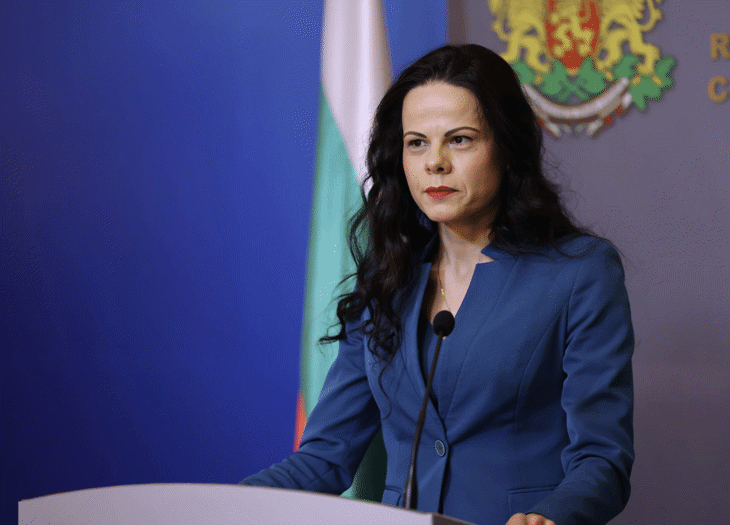 Министър Катя Ивкова: Няма да допусна ново забавяне на договора за преместването на държавната психиатрия