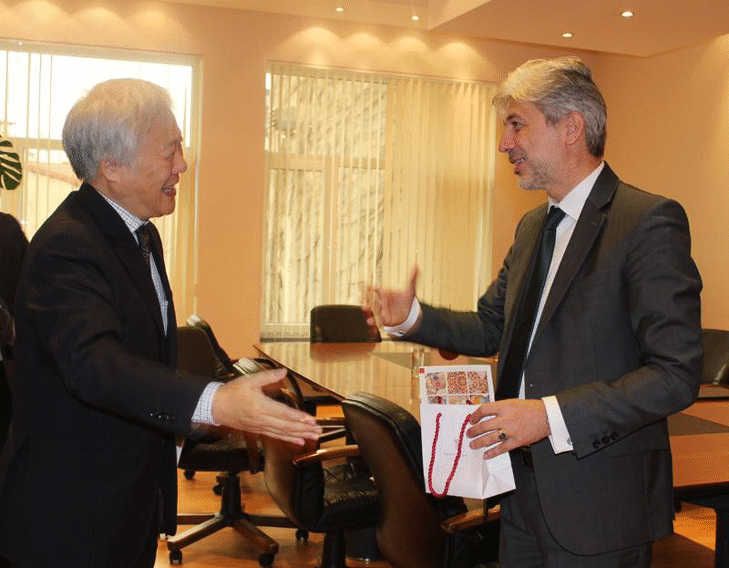Министър Димов се срещна с посланика на Япония