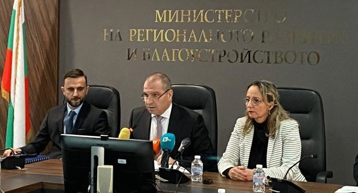 Явор Пенчев и Деляна Иванова са назначени на длъжността заместник-министър на регионалното развитие и благоустройството