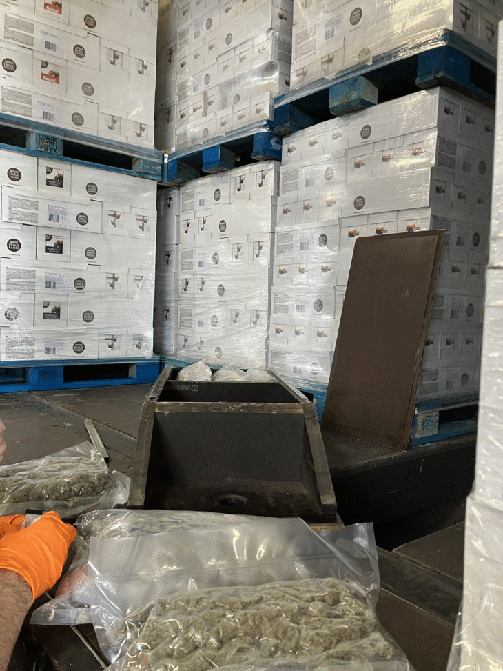 Окръжна прокуратура – Благоевград обвини водач на камион за контрабанда на 46 кг марихуана през ГКПП Кулата