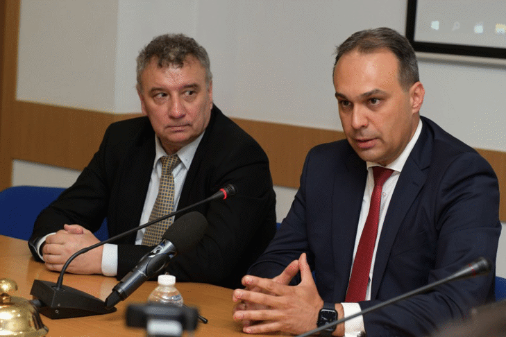 Министърът на отбраната Драгомир Заков участва в кръгла маса „Съвременни проблеми на сигурността“