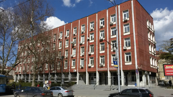 По бързо производство Районна прокуратура – Плевен предаде на съда мъж неправомерно държал огнестрелно оръжие