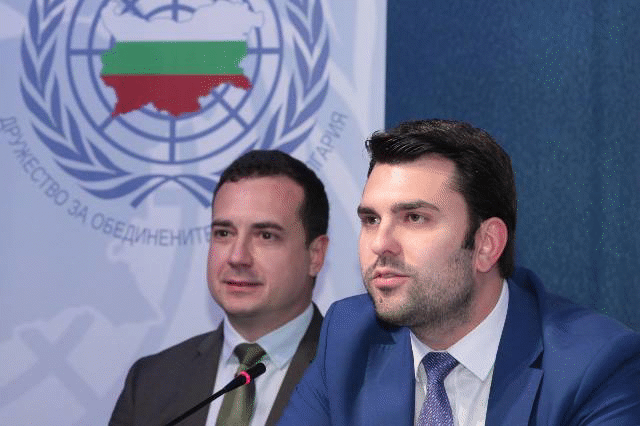 Зам.-министър Николай Павлов и Георг Георгиев обявиха новите  младежки делегати към ООН