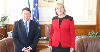 Длъжни сме да съхраним и предадем културно-историческото наследство на поколенията след нас, заяви председателят на парламента Цецка Цачева на среща с Генералния секретар на СОТ Талеб Рифай и с принцесата на Йордания Дана Фирас