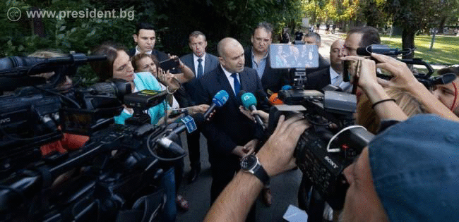 Румен Радев: Единствената цел на „реформата на службите“ е тяхното подчиняване, за да не може никой да научава за безчинствата на управляващите и да противостои