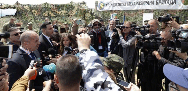 Румен Радев: Санкциите на САЩ са ясна диагноза за режима, който отгледа корупцията, а наша отговорност е да разплетем схемата