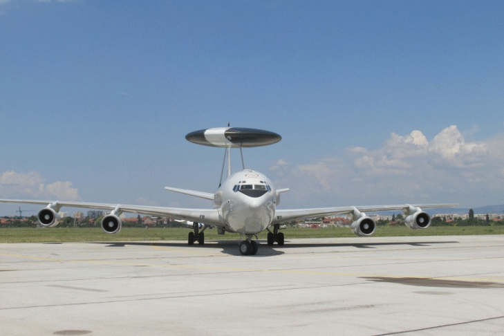 Системата Е-3А „AWACS“ като част от Силите на НАТО за далечно радиолокационно откриване и управление е ключов елемент от мерките за гарантиране сигурността на съюзниците от НАТО