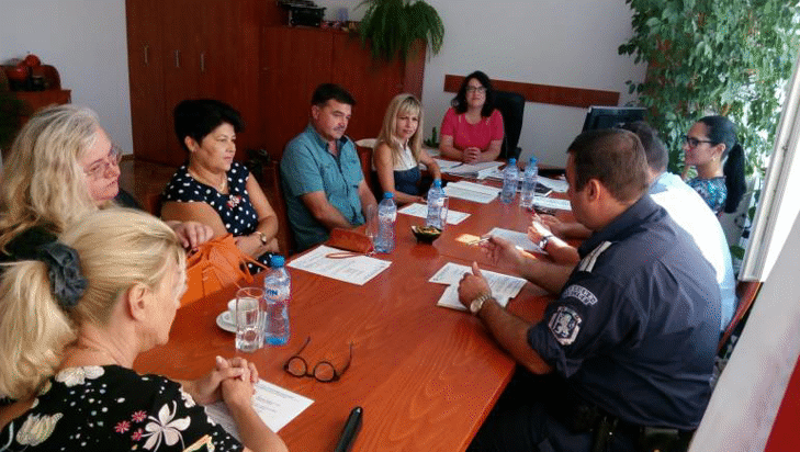 Прокурори от Районна прокуратура-Казанлък проведоха среща с лекари за координация при посегателства над медици