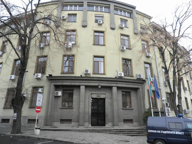 ОП – Ямбол задържа за 72 часа Илхан Ибрям и Фикрет Фикрет, обвинени в опит да пренесат контрабандно през границата от Република България в Република Турция над 65 кг. марихуана и екстази