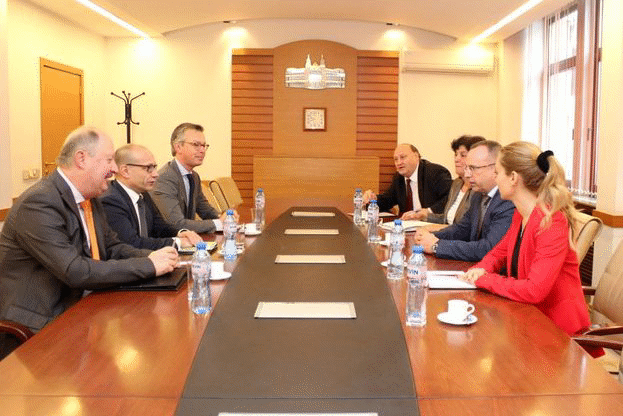 Министър Порожанов се срещна с представители на американски компании с интерес за инвестиции в българското земеделие