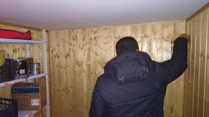 Нелегални цигари на стойност 176 000 лева задържаха митически служители от Митница Столична