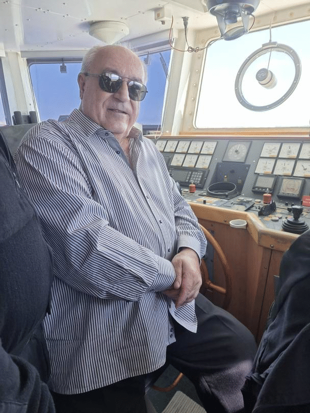 Министър Асен Личев ще наблюдава отблизо разтоварването на „Вера Су“