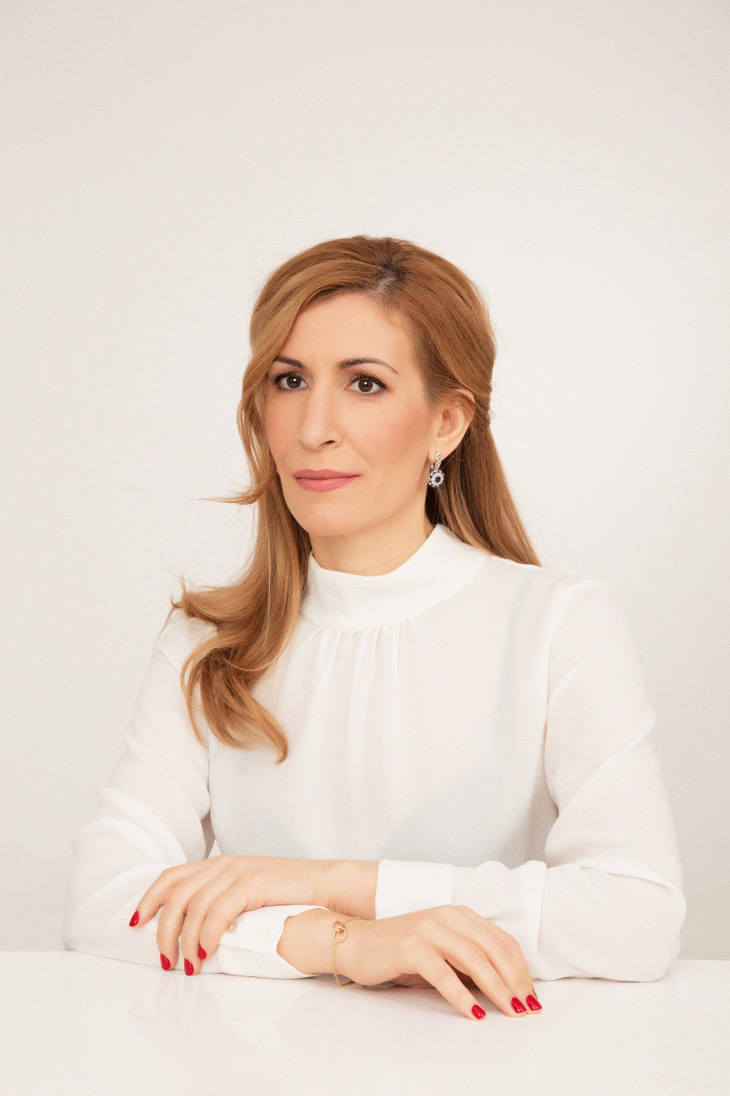 Министър Ангелкова: Очакваме 2018 да е рекордна с над 9 млн. чуждестранни туристи, фокус за 2019-а са инвестициите и вътрешният туризъм