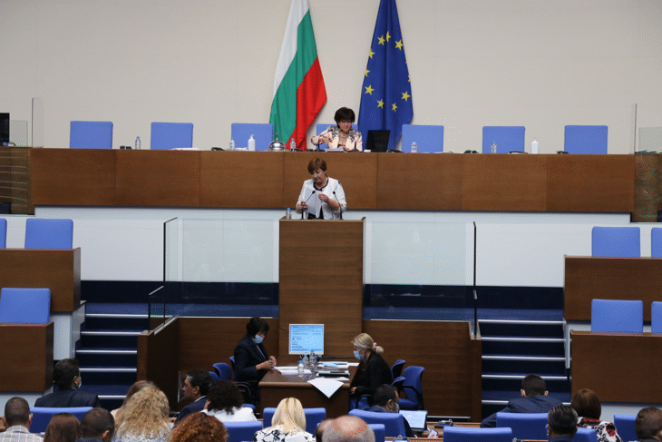 Парламентът прие на първо четене промени в закона за съсловните организации на медицинските специалисти