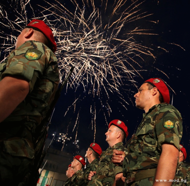 Денят на Ботев ще бъде отбелязан в цялата страна с участието на представителни военни подразделения