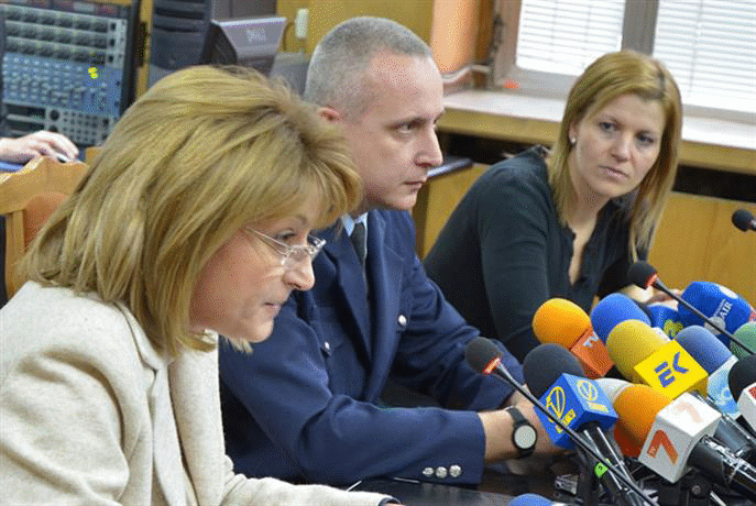 Изборният процес в деня на Националния референдум протича спокойно