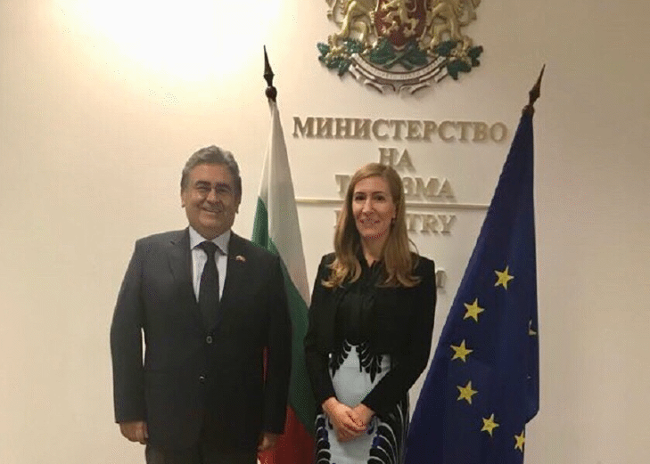 Министър Ангелкова проведе работна среща с Н. Пр. Хасан Улусой, посланик на Република Турция в България