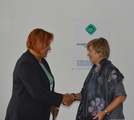 Националният антидопингов център и Агенция „Митници“ подписаха Меморандум за сътрудничество