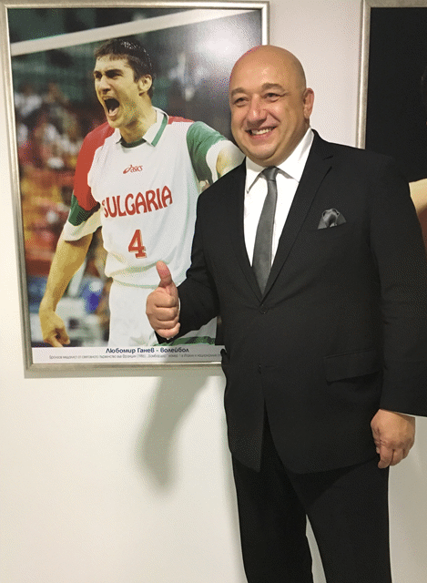 Министър Кралев участва в откриването на музей на спорта в Булстрад Арена Русе