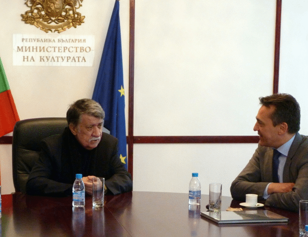 Министърът На Културата Вежди Рашидов И Посланикът На Франция В България Ксавие Лапер Дьо Кабан Обсъдиха Възможността Изложба С Творби От Прочутия Музей „Майол“ В Париж Да Гостува В Национална Галерия „Квадрат 500”