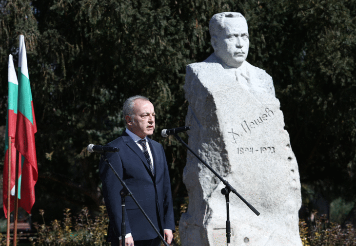 Премиерът Гълъб Донев: Почитаме паметта на достойни личности, участвали в спасяването на българските евреи и оставили ни пример за човеколюбие