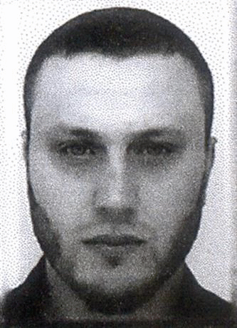 Полицията издирва мъж, извършил измама