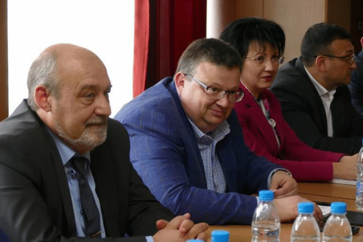 Главният прокурор Сотир Цацаров, Апелативният, Окръжният и Районният прокурор на Бургас и Районният прокурор на Несебър обсъдиха мерки, които да бъдат предприети за превенция на престъпността в региона