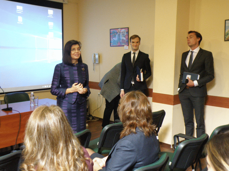 Експерти От Холандия Проведоха Обучение На Екипа На Мон За Българското Председателство На Европейския Съюз