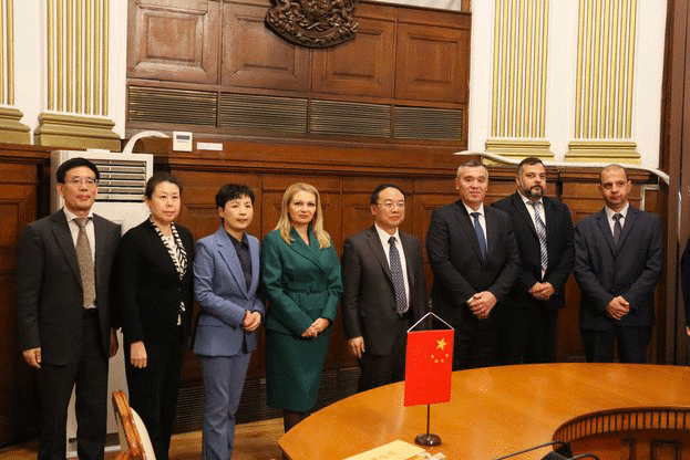 България и Китай ще работят активно за насърчаване и улесняване на двустранната търговия със селскостопански продукти