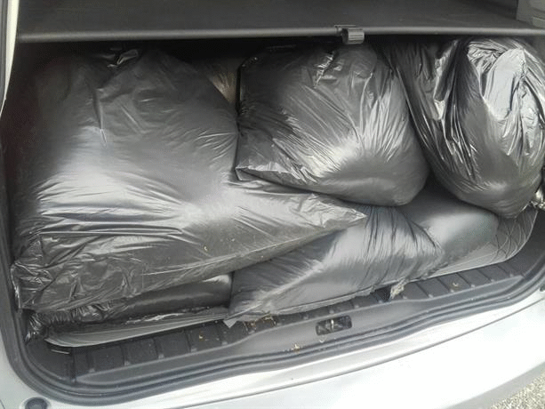 400 кг контрабанден тютюн са иззети при акция на икономически полицаи от ОДМВР- София