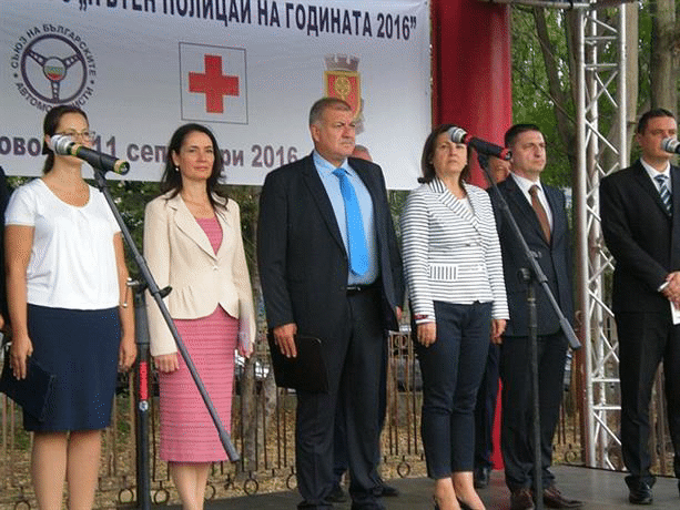 Министър Бъчварова: Стойността на ежедневните ви победи срещу нарушителите е изключително голяма и важна за всички нас