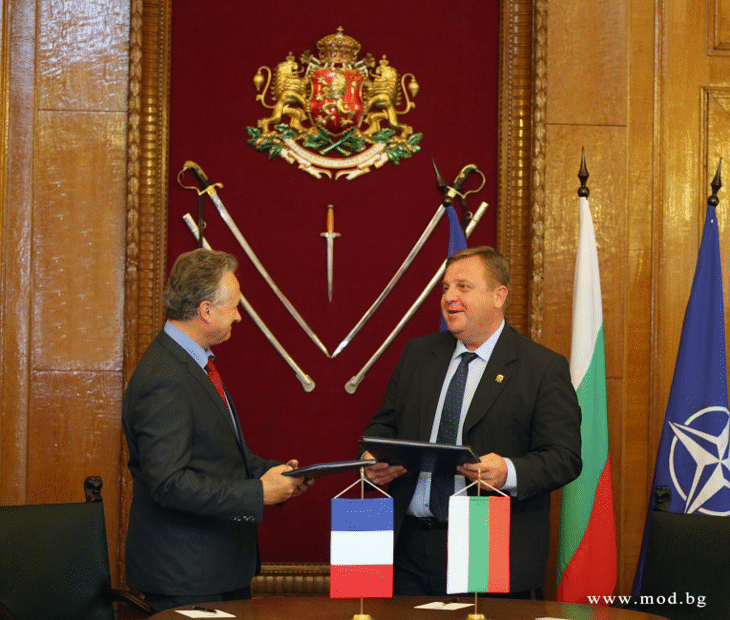 Завод за производство на високотехнологични продукти за самолети „Еърбъс“ предвижда подписаната днес спогодба между Министерството на отбраната и „Еърбъс Хеликоптерс“