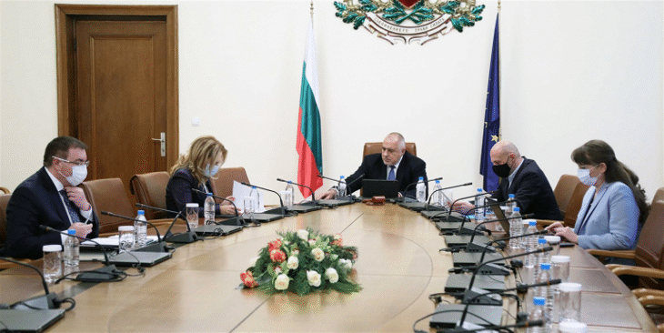 Здравният министър Костадин Ангелов представи на премиера Бойко Борисов пътна карта за медицинска евакуация по въздух на пострадали български граждани