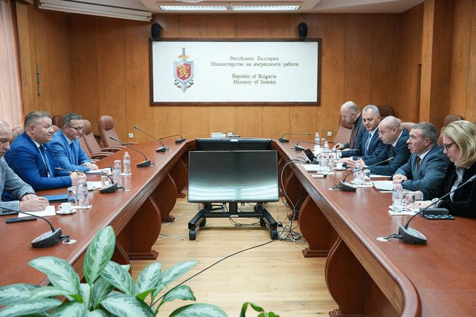 Възможностите за сътрудничество бяха обсъдени на среща между главния секретар на МВР и ръководството на полицията в Косово