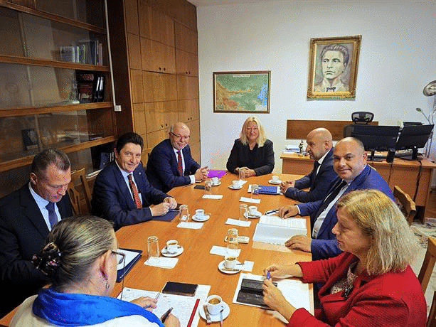 Среща на заместник-министър Филип Попов с Оливие Кадик, заместник-председател на Комисията по външни работи, отбрана и въоръжени сили в Сената на Франция