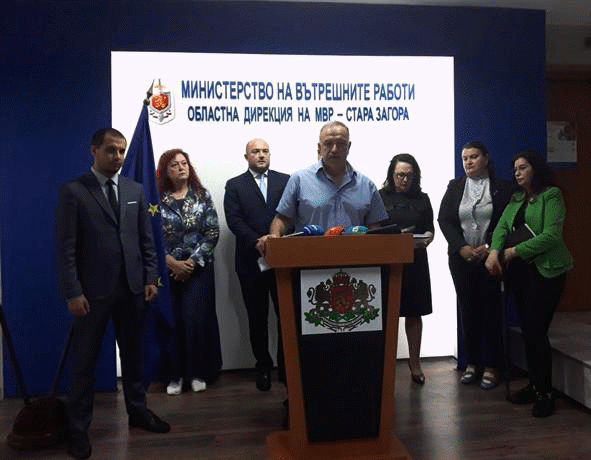 Възрастни хора, живели при тежки условия, са изведени от два обекта в старозагорското село Ягода Възрастни хора, живели при тежки условия, са изведени от два обекта в старозагорското село Ягода