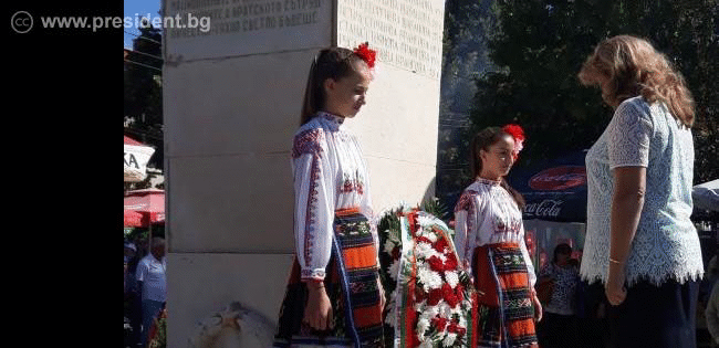 Вицепрезидентът: Силна България се гради със силни хора и силни институции